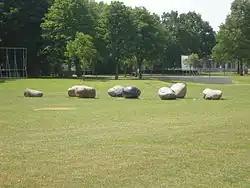 kunstwerk "Keiharde stilte" van Adri Verhoeven