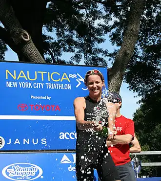 Julie Dibens in 2007