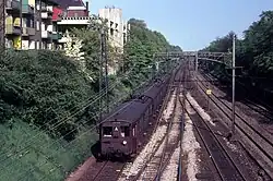 S-tog materieel uit 1934 rijdt op 11 mei 1972 Valby binnen uit het oosten