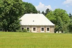 Huis in het dorp (2014)