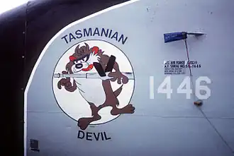 Afbeelding van Tasmanian Devil op de neus van een vliegtuig, 1988.
