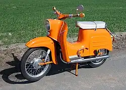 Meer dan 1 miljoen van deze "Schwalbes" produceerde Simson. In 22 jaar tijd, dat wel. Dit is een exemplaar uit de eerste serie van 1964