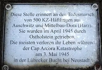Gedenktegel bij kamp KZ Fürstengrube voor de dodenmars.