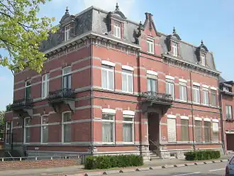 Het voormalige gebouw voor Invoerrechten en Accijnzen