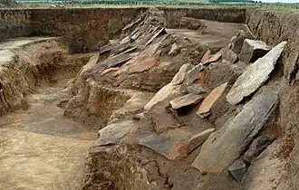 restanten van de stenen verdedigingswal