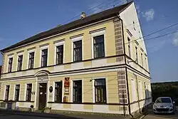 Gemeentehuis annex postkantoor (2019)