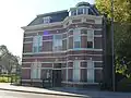 Villa, in eclectische stijl gebouwd als directeurswoning