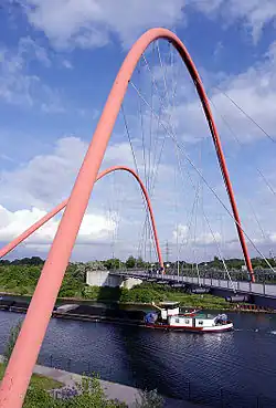 Brug over het Rhein-Herne-Kanaal