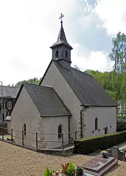 De kapel op de begraafplaats