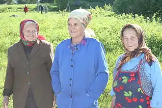Karelische vrouwen in Sammatoes, Russisch Karelië.