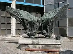 Wachsende Flügel (1960/2), Berlijn