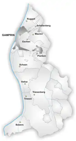 Ligging tussen de andere gemeenten van Liechtenstein