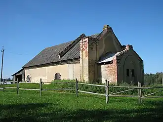 Een van de bijgebouwen van het vroegere landhuis