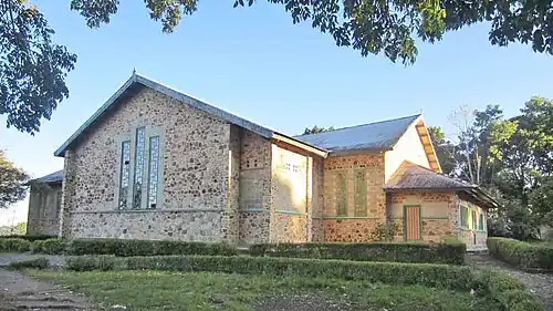 Gereja Santa Maria Diangkat ke Surga (Kerk Heilige Maria ten Hemelopneming, Katholiek)