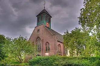 Kerk bij een regenachtige dag in 2010