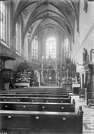 Interieur van de kloosterkerk richting het zuidoosten.