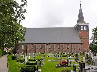 Noordzijde van de kerk (Kerkeburen 37)