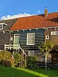 Eén van de achttien door La Croix gebouwde woningen op Marken.
