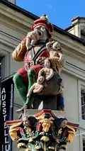 Kindlifresserbrunnen op de Kornhausplatz, Bern, Zwitserland
