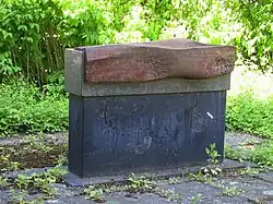 13: Wie ein Altar (1992)