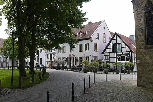 Herzebrock, Kerkplein