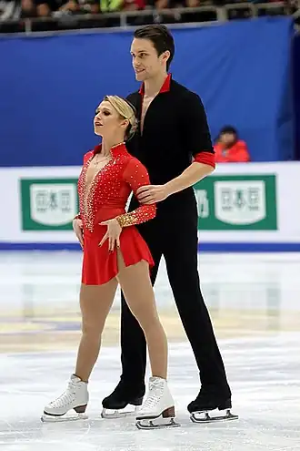 Marinaro en Kirsten Moore-Towers (2017)