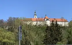 Attel, v.m. klooster met de St. Michaëlskerk (1715)