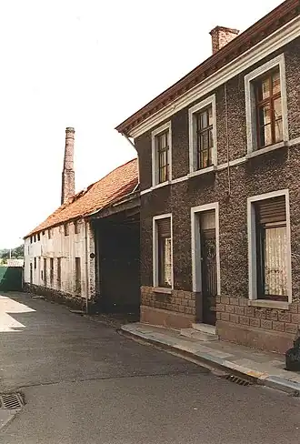 Twee herenhuizen en brouwerij