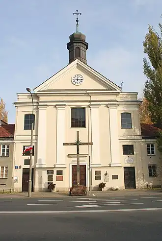 Voorzijde van de Johannes de Deokerk in Warschau