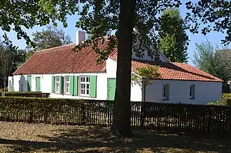 Aanzicht vanaf het oosten.