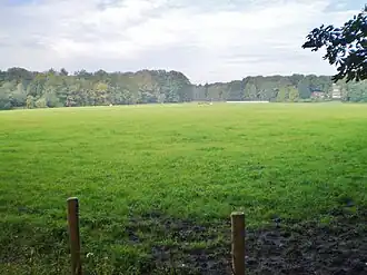 Kommerrust vanaf de Bollelaan. Rechts de Flevolaan