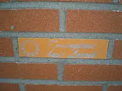 Baksteen met tekst "Koninginne huis Loerik"