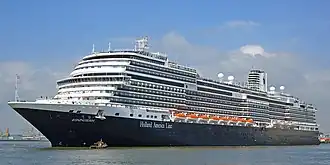 De Koningsdam in Rotterdam 19 mei 2016