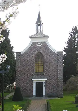 Voorzijde van het Koningskerkje