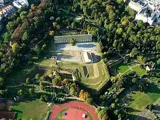 Luchtfoto van het Korunní pevnůstka.