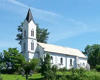 Kerk in Holiša