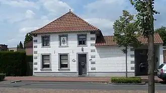 Oude boerderij aan de Rijksweg Zuid in Krawinkel