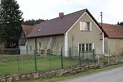 Huis in het dorp (2014)