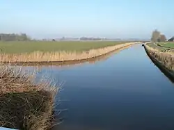 Instroom van het Warfhuisterloopdiep bij de Looptil bij Warfhuizen