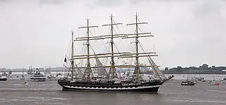 De Kruzenstern tijdens Sail 2005 Bremerhaven