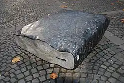 Steinbuch Hommage a Gutenberg (1978, Mainz)