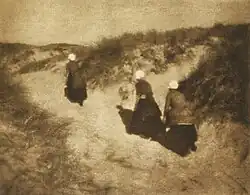 In der Düne, Katwijk, gepubliceerd 1905, Photographische Rundschau