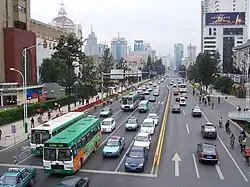 Een straat in het centrum