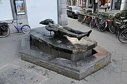 De Fiere Margriet in de Tiensestraat (2011).