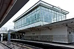 Het standaard toegangsgebouw, hier bij Koentsevskaja