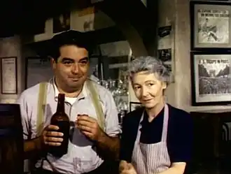 Kurt Kasznar en Celia Lovsky in The Last Time I Saw Paris (1954)