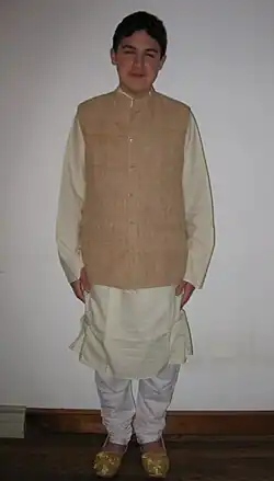 Kurta met Nehru jasje