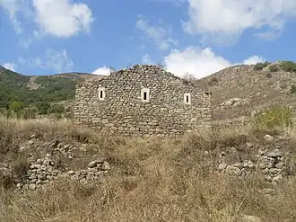 Kusanats Anapat, kerk