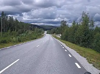 Länsväg 363 ten zuiden van het Tavelsjömeer