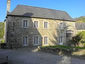 Voormalig gemeentehuis